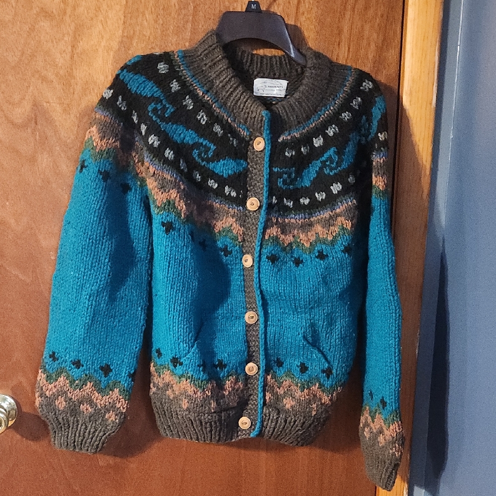 Vintage Wool Sweater. Like New.